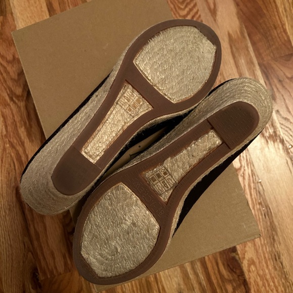 J. Crew Canvas Espadrille Wedges, Black, Size 8.5, Box included. - Picture 6 of 16